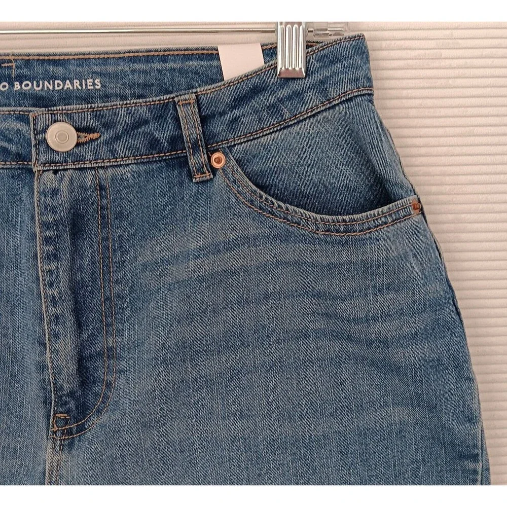 No Boundaries‎ Women Blue Jeans Size 13